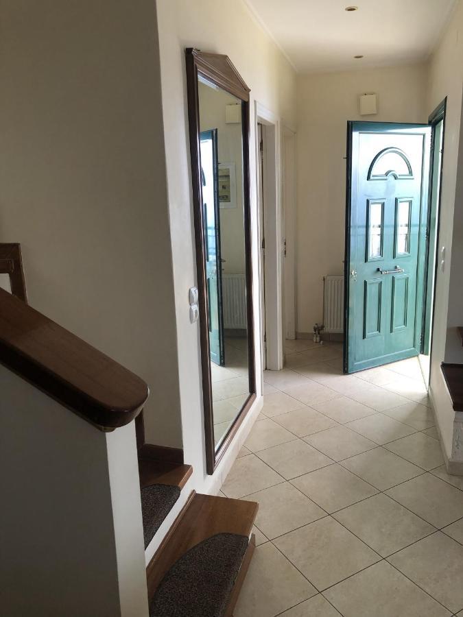 Mariza'S View House Apartment Lakones Luaran gambar