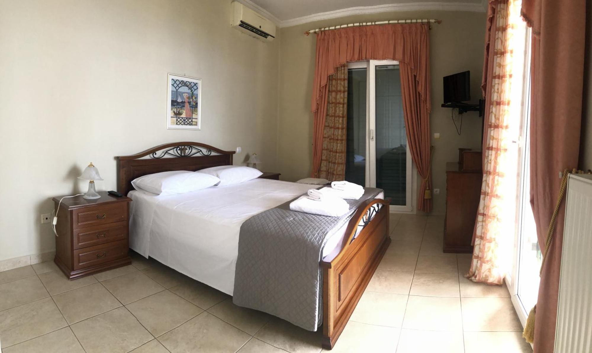 Mariza'S View House Apartment Lakones Luaran gambar