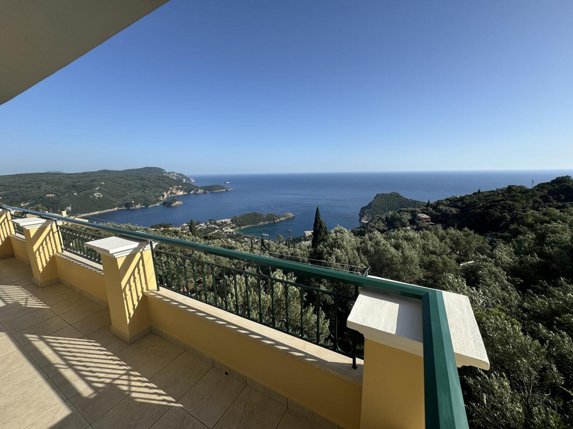Mariza'S View House Apartment Lakones Luaran gambar