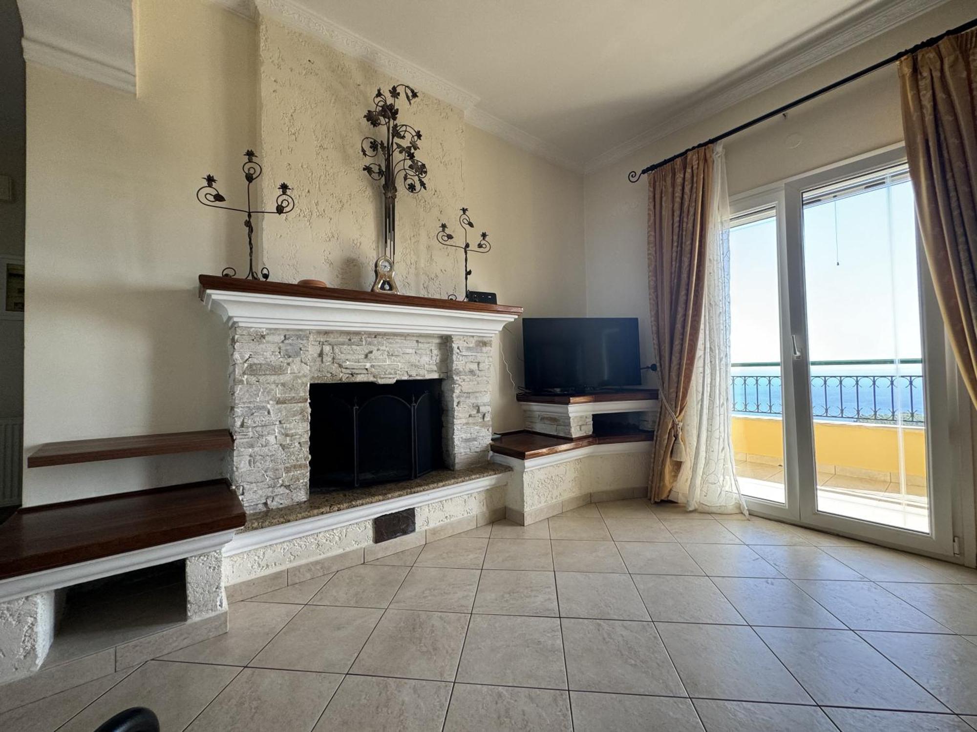 Mariza'S View House Apartment Lakones Luaran gambar
